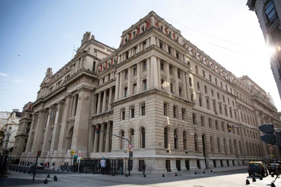 LA CORTE SUPREMA ORDENÓ AUDIENCIA CONCILIATORIA ENTRE NACIÓN Y LA RIOJA POR FONDOS