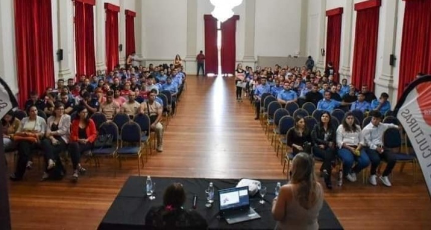 CHAYA 2023: CAPACITAN EN VIOLENCIAS DE GÉNERO Y DISCRIMINACIÓN A PERSONAL DE SEGURIDAD