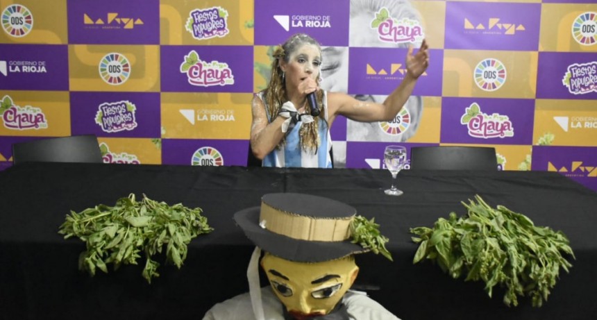 SOLEDAD: “LA CHAYA ES UNA DEMOSTRACIÓN DE LO QUE SIGNIFICA ESTA ÉPOCA DEL AÑO, DE VIVIR UNA FESTIVIDAD EN LA QUE NO IMPORTA LAS CLASES SOCIALES PORQUE LA HARINA NOS IGUALA”