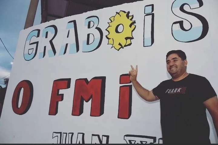 EN LA RIOJA SE SUMAN PINTADAS POR LA CANDIDATURA DE JUAN GRABOIS
