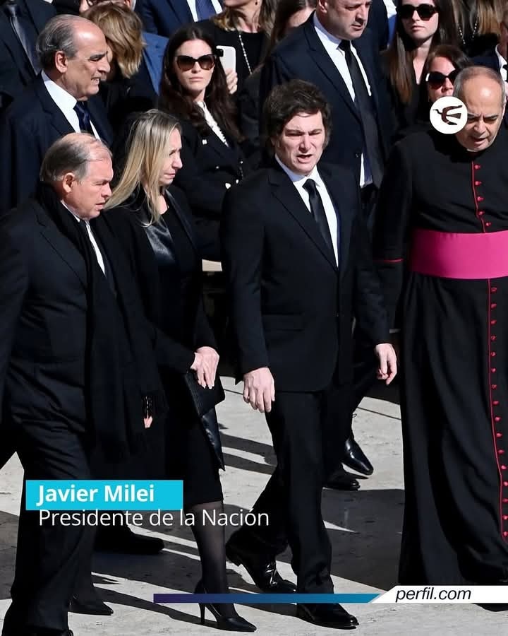 MILEI Y LA COMITIVA ARGENTINA, PRESENTES EN EL FUNERAL DEL PAPA