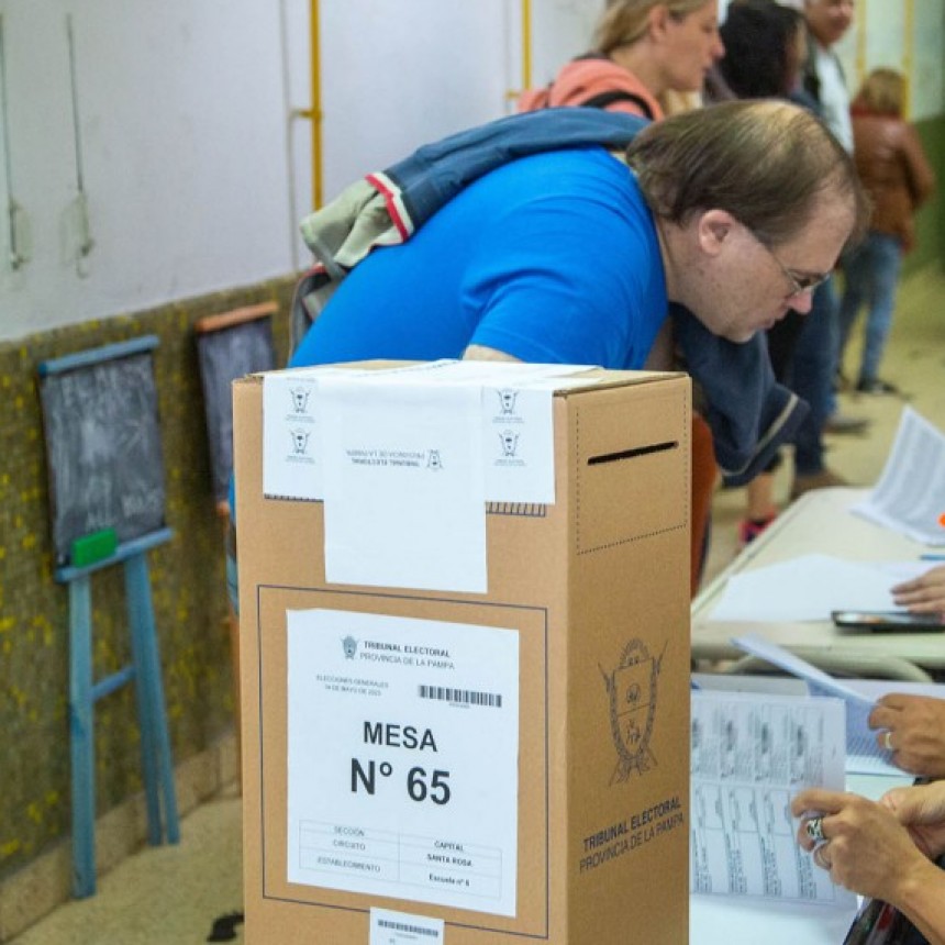 REVÉS PARA MILEI EN SANTA FE: LA LIBERTAD AVANZA SACÓ EL TERCER LUGAR EN LAS ELECCIONES