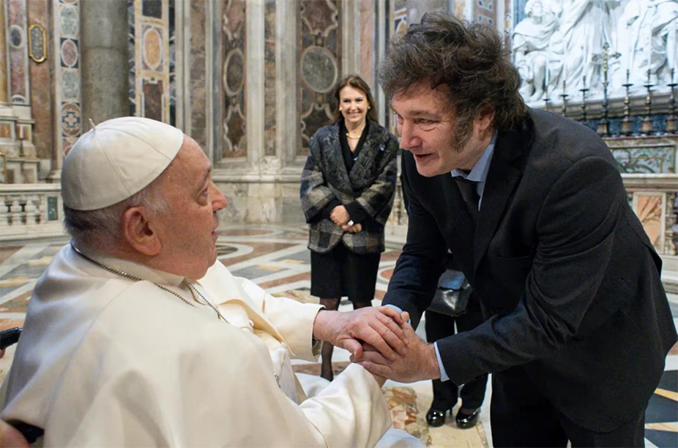JAVIER MILEI DESPIDIÓ AL PAPA Y AGRADECIÓ 