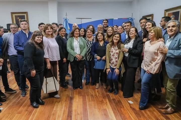 LA LEGISLATURA IMPULSA A EMPLEADOS A FINALIZAR SUS ESTUDIOS