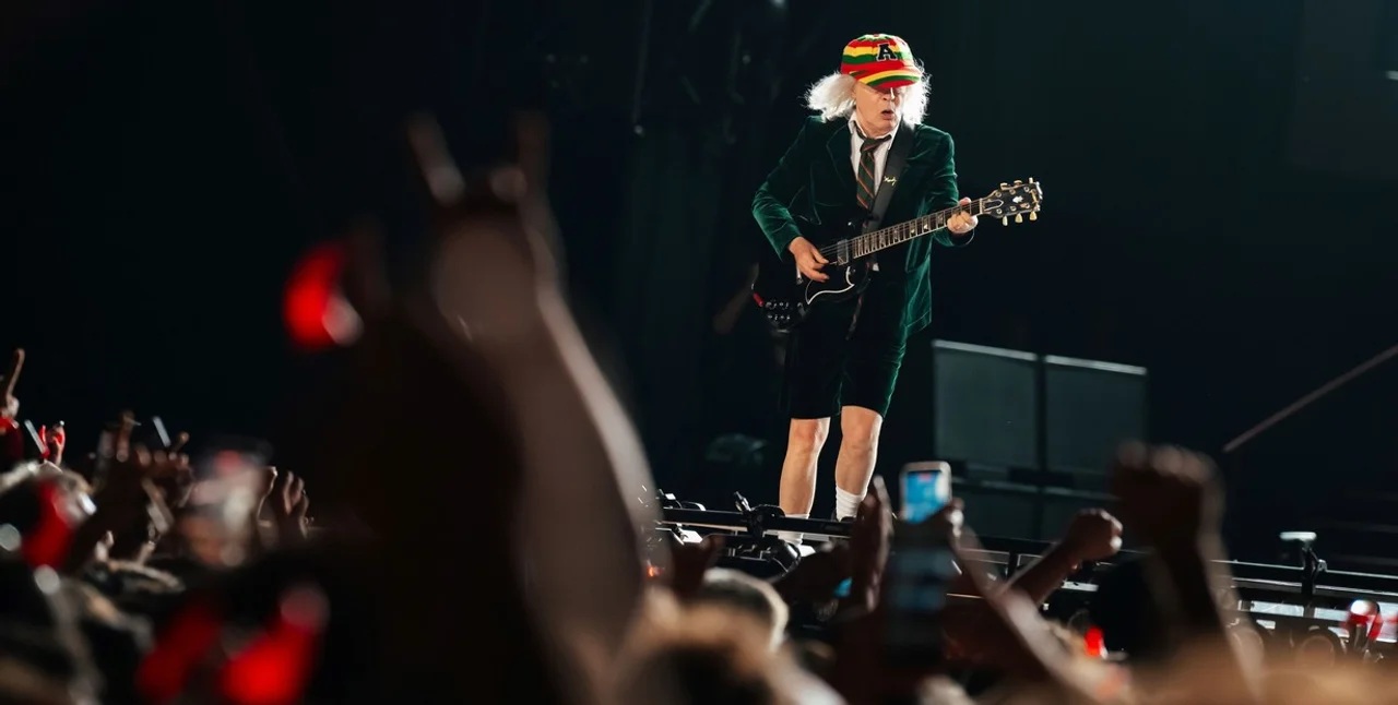 AC/DC EN RIVER: UNA MAQUINARIA IMPLACABLE QUE NO DA SE&Ntilde;ALES DE DESPEDIDA