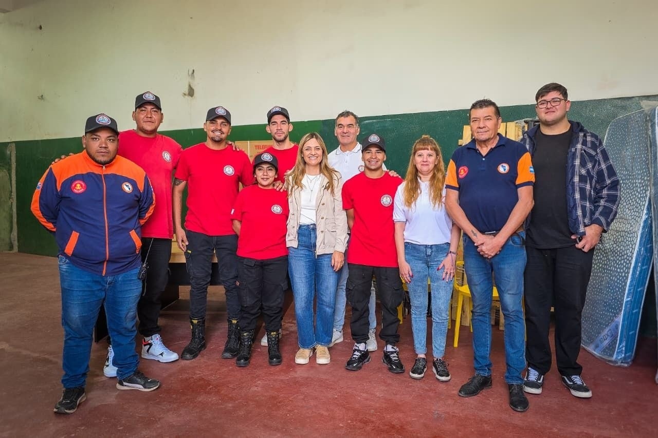 ANILLACO: FORTALECEN EL TRABAJO DE LOS BOMBEROS VOLUNTARIOS CON UNA NUEVA BASE OPERATIVA