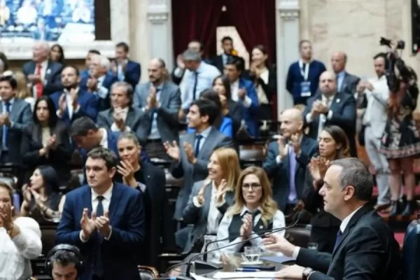 DIPUTADOS RIOJANOS SE PRONUNCIARON TRAS LA PRESENTACI&Oacute;N DE ADORNI