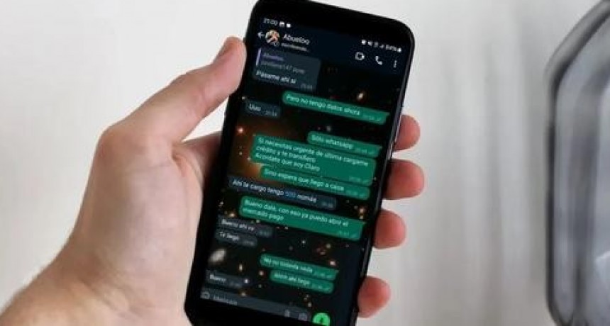 LE HACKEARON EL WHATSAPP DE SU ABUELO, INTENTARON ESTAFARLO Y LES TERMINÓ SACANDO DINERO A LOS DELINCUENTES