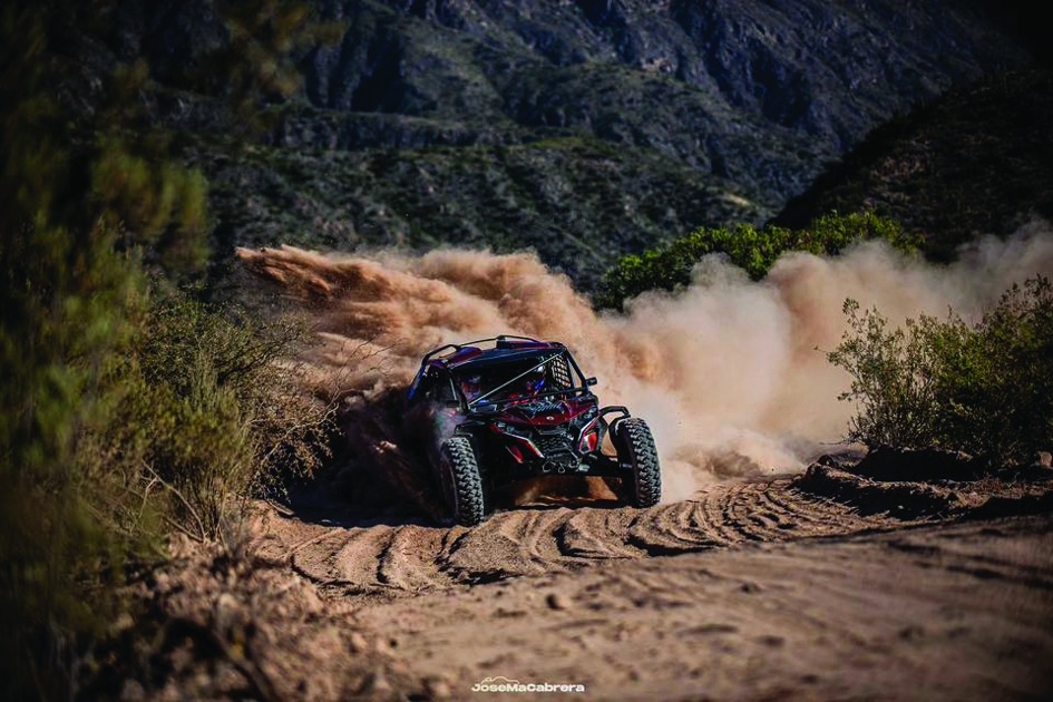 EL RALLY HACE VIBRAR AL DEPARTAMENTO CASTRO BARROS CON LA PRIMERA ETAPA