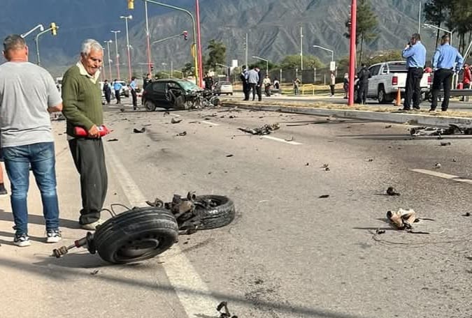 EL ÚNICO SOBREVIVIENTE DEL SINIESTRO FATAL SIGUE INTERNADO EN TERAPIA INTENSIVA 