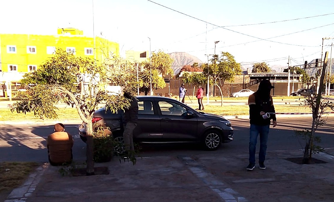 LA POLICIA SECUESTRÓ MEDIO KILO DE MARIHUANA EN UN CONTROL Y DETUVO A DOS HOMBRES