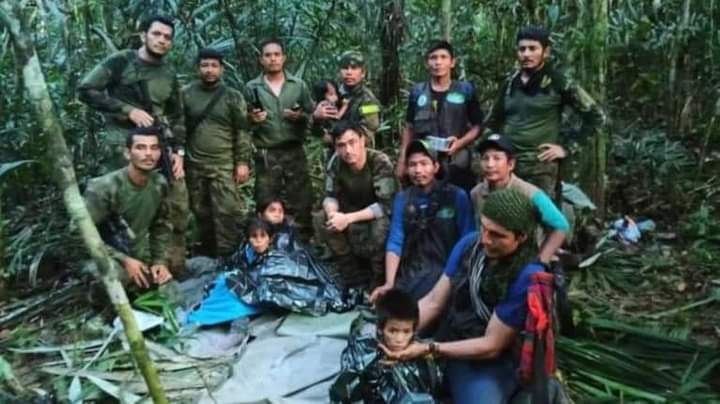 CUATRO NENES FUERON RESCATADOS EN LA SELVA DE COLOMBIA