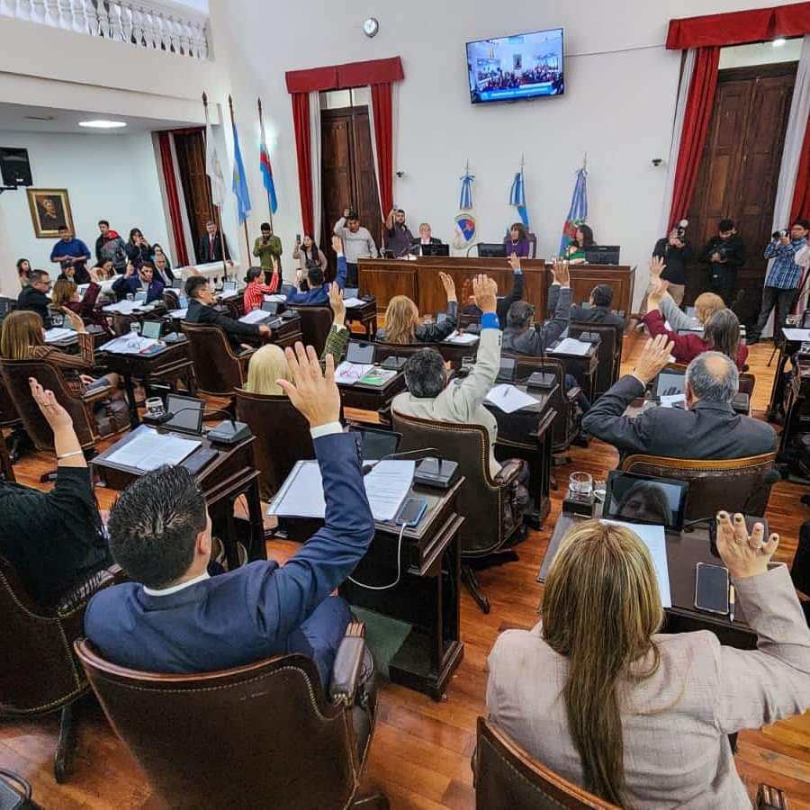 Avanza el proceso de reforma de la Constitución provincial