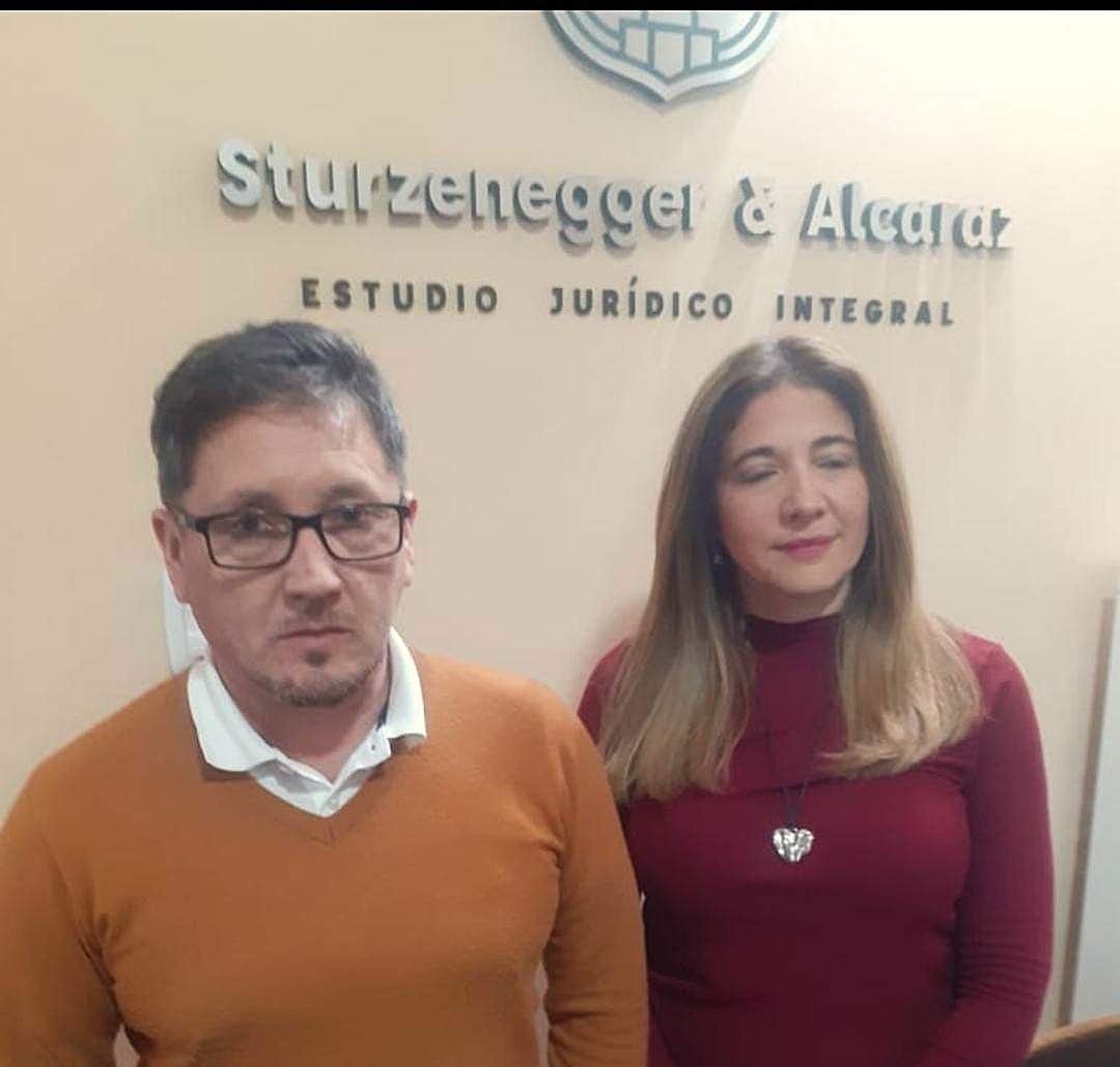 DENUNCIAN A UN GINECÓLOGO POR ABUSO A UNA JOVEN