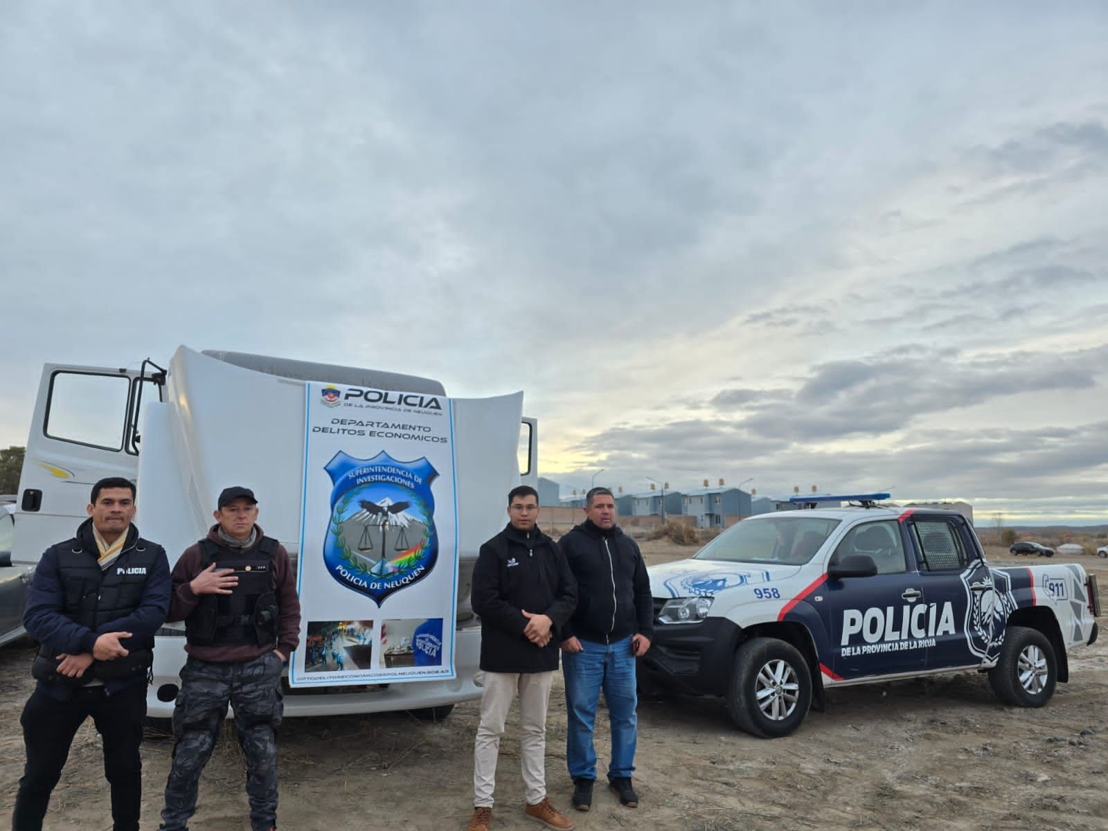 INVESTIGACIONES TRASLADÓ UN CAMIÓN SECUESTRADO POR ESTAFA EN NEUQUÉN