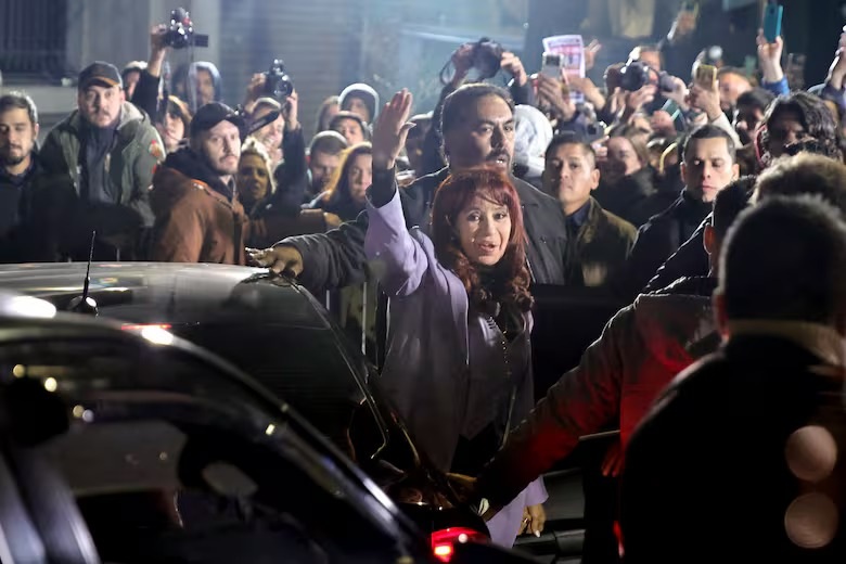 CRISTINA KIRCHNER: 