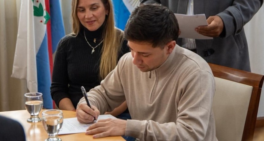 LA NUEVA UNLAR FORTALECE LA VINCULACI&Oacute;N P&Uacute;BLICO-PRIVADA PARA POTENCIAR LA FORMACI&Oacute;N PROFESIONAL