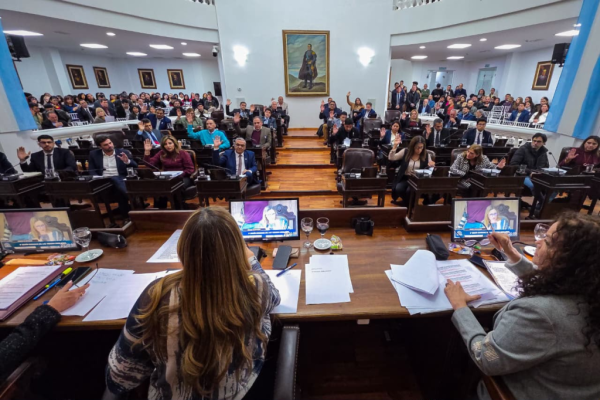 LEGISLATURA AVANZ&Oacute; EN EDUCACI&Oacute;N VIAL Y EXPRESO SU RECHAZO A LOS AJUSTES NACIONALES