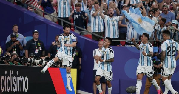 ARGENTINA VA POR EL BOLETO A 16AVOS CONTRA AUSTRIA