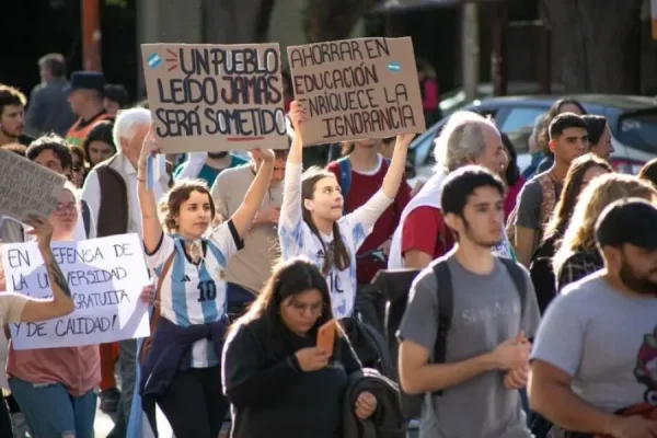 LA CORTE SUPREMA OBLIGA AL GOBIERNO A CUMPLIR LA LEY DE FINANCIAMIENTO UNIVERSITARIO 