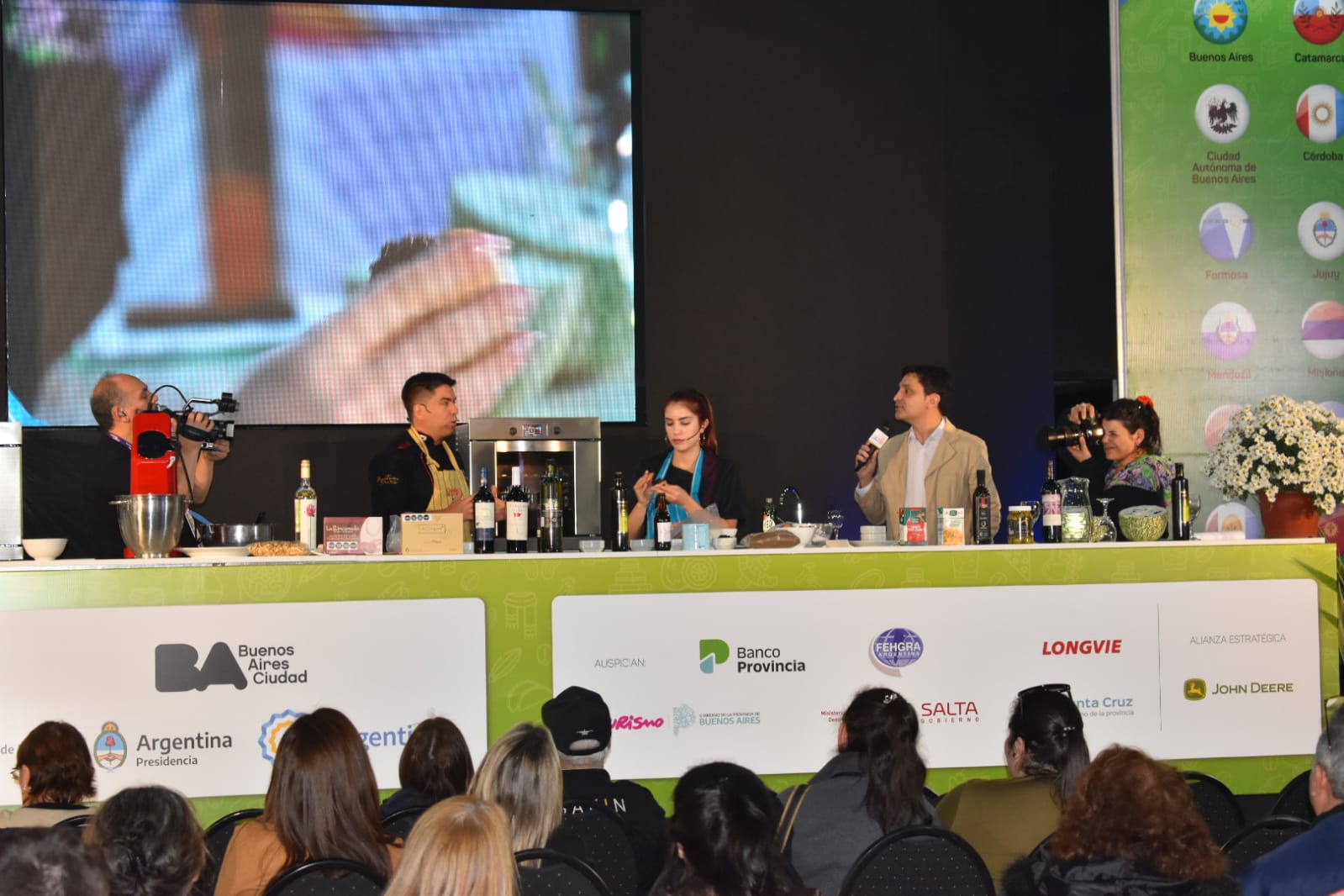  SOBRESALIENTE EXPOSICIÓN DE LA GASTRONOMIA RIOJANA EN LA FERIA CAMINOS Y SABORES.