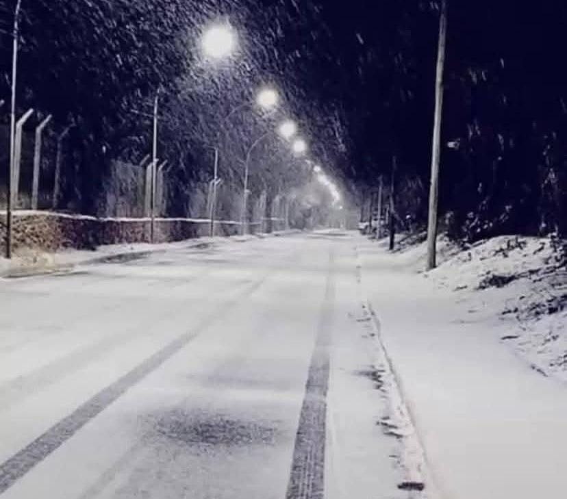 LA NIEVE LLEGÓ AL INTERIOR Y DEJÓ SUS POSTALES