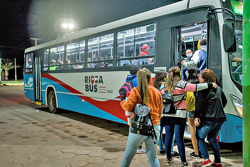 RIOJA BUS PONDRÁ UN SERVICIO ESPECIAL ESTE DOMINGO POR LA PROCESIÓN