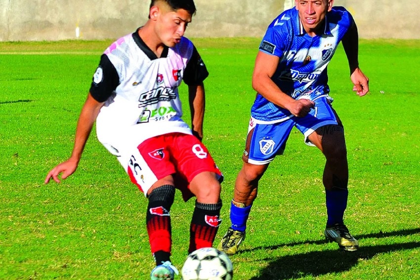 ANDINO GOLEÓ A SAN FRANCISCO EN VARGAS