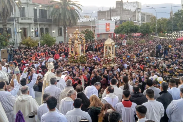 LA RIOJA VIVE LA PROCESI&Oacute;N A SAN NICOL&Aacute;S