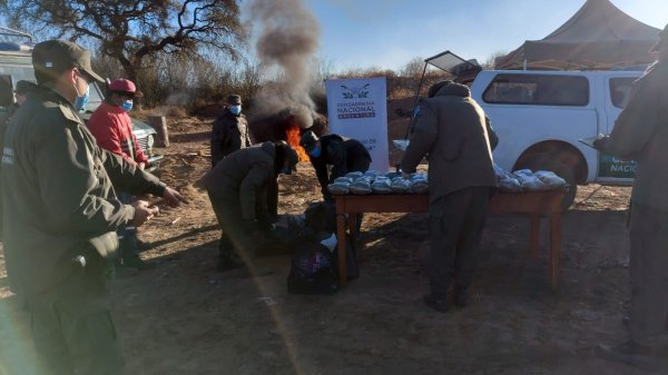LA JUSTICIA FEDERAL INCINER&Oacute; M&Aacute;S DE 75 KILOS DE SUSTANCIAS EN CAPITAL