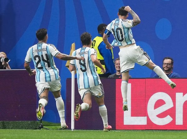 ARGENTINA DI&Oacute; VUELTA UN PARTIDO IMPOSIBLE Y SIGUE SO&Ntilde;ANDO CON LA CUARTA ESTRELLA