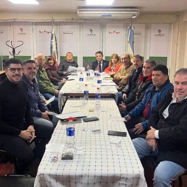 EL SECTOR VITIVIN&Iacute;COLA ADVIRTI&Oacute; SOBRE EL IMPACTO DE LA SITUACI&Oacute;N NACIONAL Y BUSCAN ALTERNATIVAS CON EL GOBIERNO PROVINCIAL 