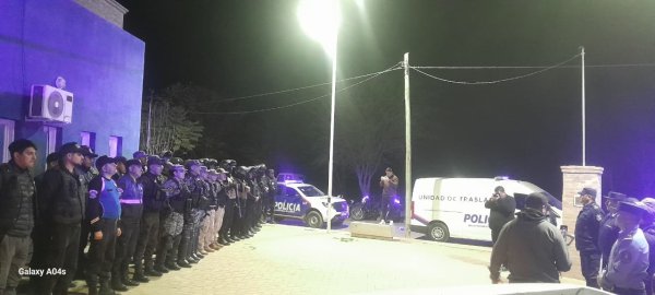 RETUVIERON 34 MOTOCICLETAS Y HUBO OCHO DETENIDOS EN UN MEGAOPERATIVO DE SEGURIDAD