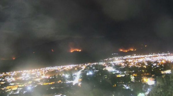 CONTIN&Uacute;A EL COMBATE DEL INCENDIO EN GUANCHIN Y EL FOCO SIGUE ACTIVO 
