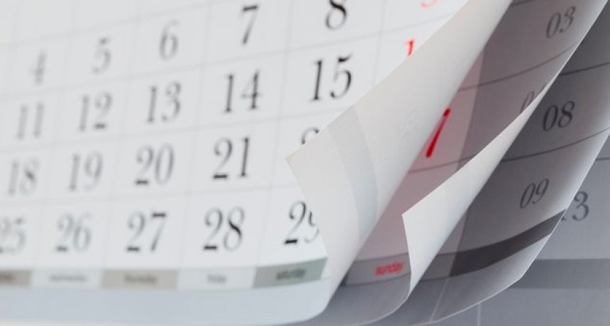 SEPTIEMBRE LLEGA SIN FERIADOS PERO CON DOS DÍAS NO LABORABLES