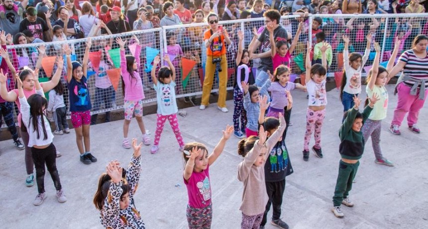 UNA MULTITUD DISFRUTÓ DE LA EDICIÓN DE FESTIPEQUES