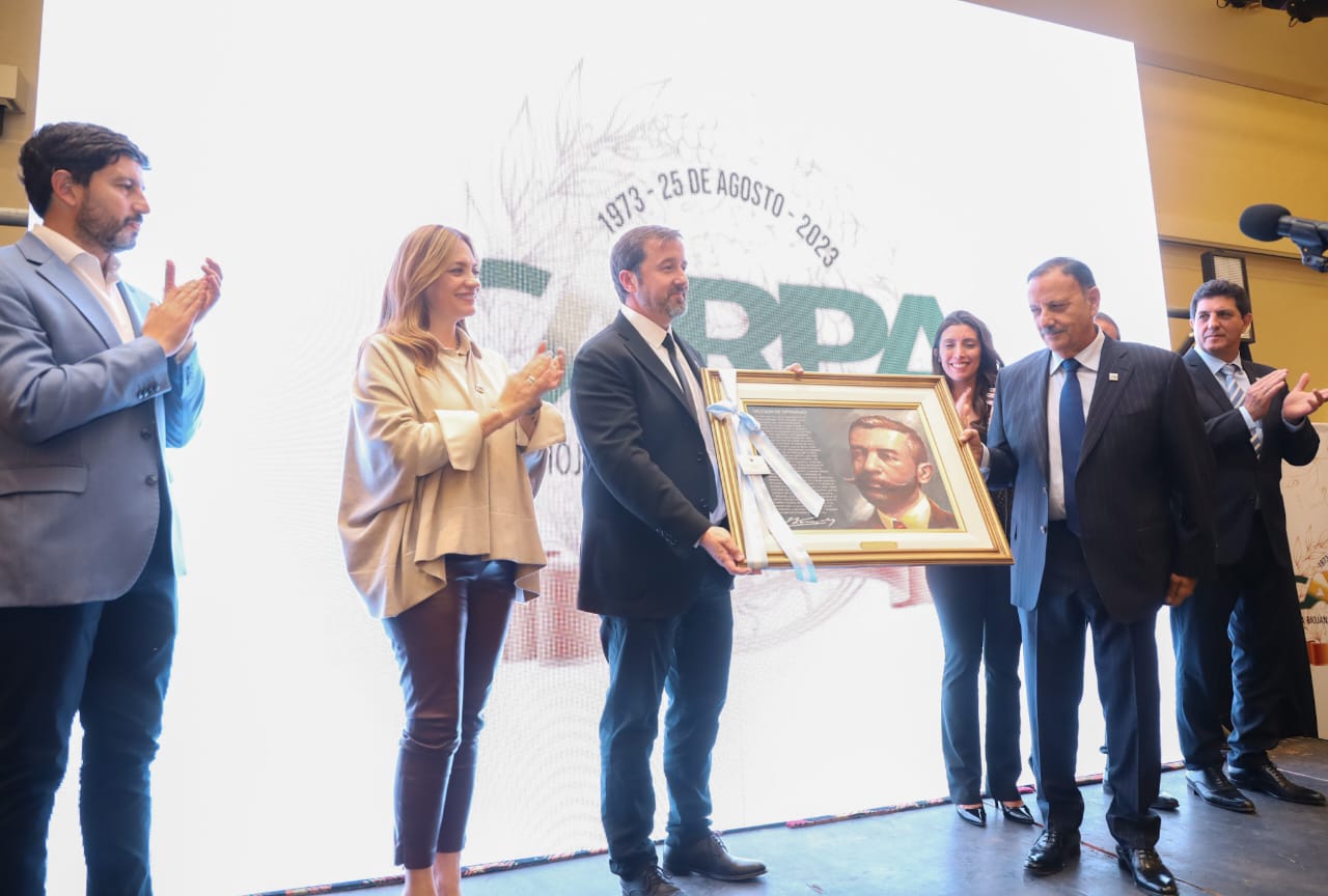 QUINTELA PARTICIPÓ DE LA CELEBRACIÓN POR EL 50 ANIVERSARIO DE CARPA