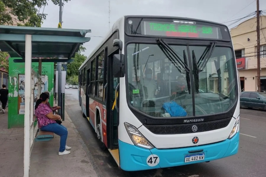 RIOJA BUS INFORMÓ LA FRECUENCIA DE LOS COLECTIVOS DURANTE EL FIN DE SEMANA XXL
