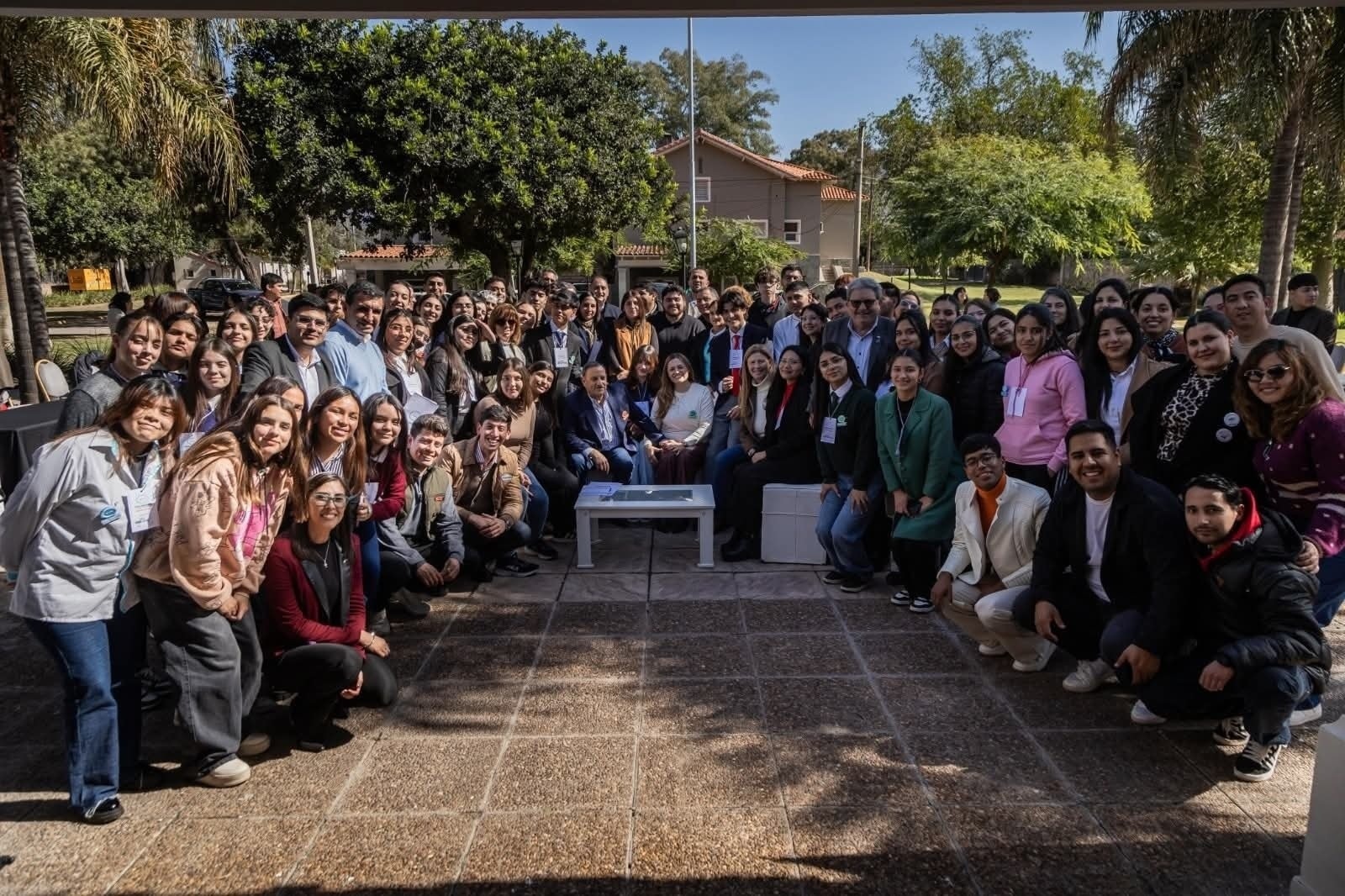 QUINTELA DESTACÓ EL COMPROMISO DE LOS JÓVENES EN UN ENCUENTRO DEL PARLAMENTO JUVENIL