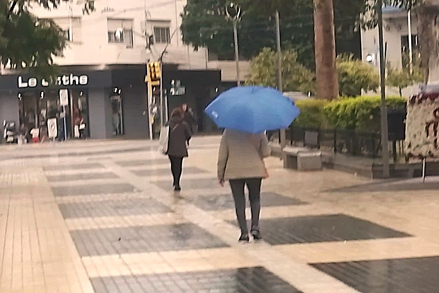 HAY ALERTA AMARILLA POR LLUVIAS EN 11 DEPARTAMENTOS