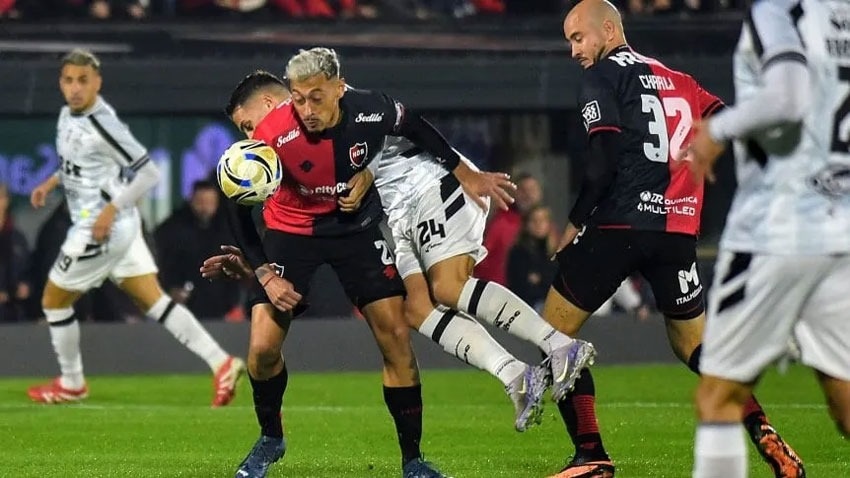 NEWELL’S Y CENTRAL CÓRDOBA EMPATARON EN ROSARIO