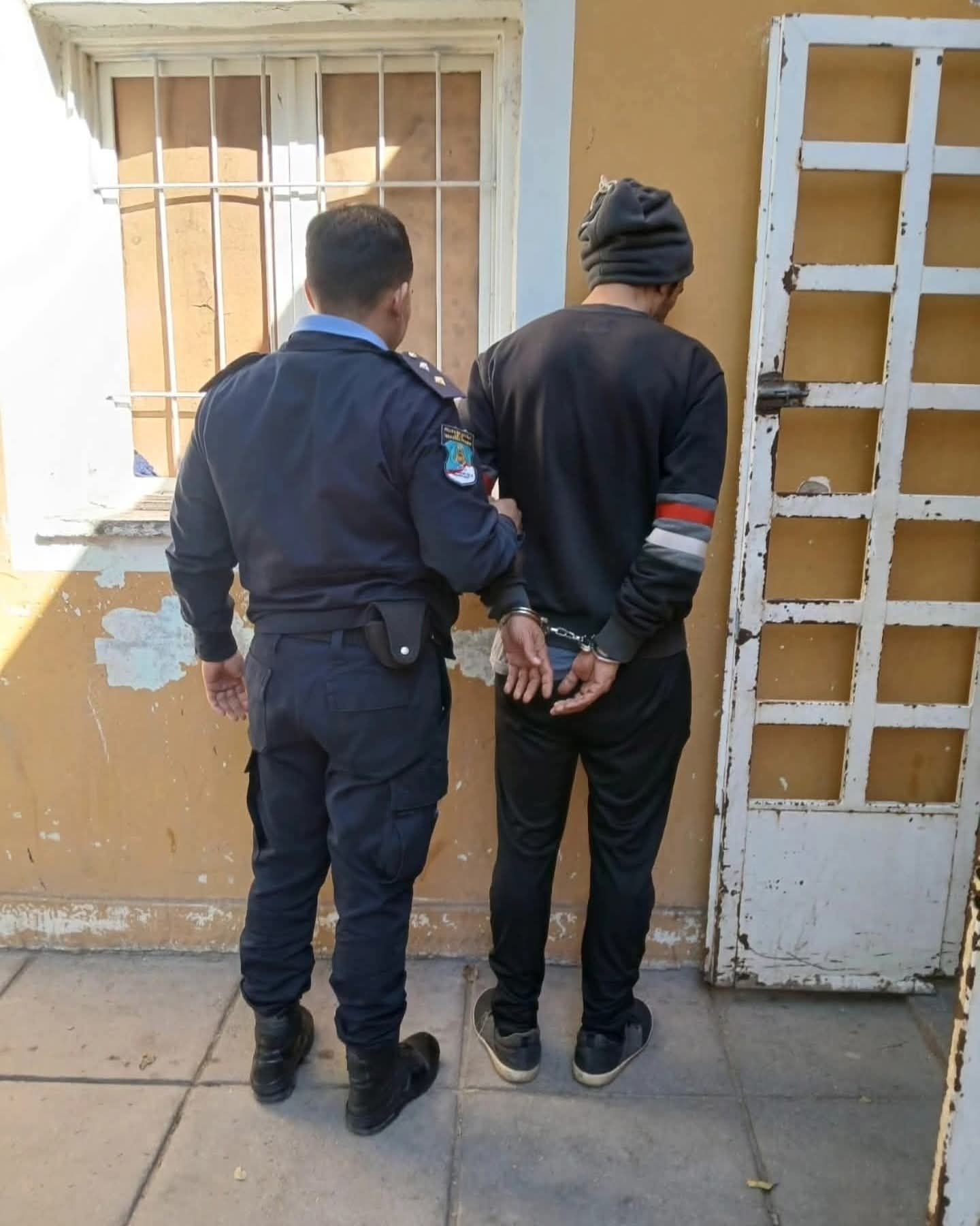  ROBÓ EN UN CONOCIDO COMERCIO CÉNTRICO Y FUE DETENIDO