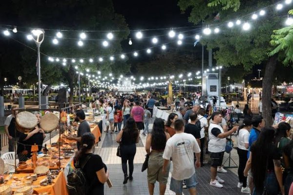 FIN DE SEMANA LARGO: CRECI&Oacute; EL TURISMO, PERO CAY&Oacute; EL GASTO POR VISITANTE