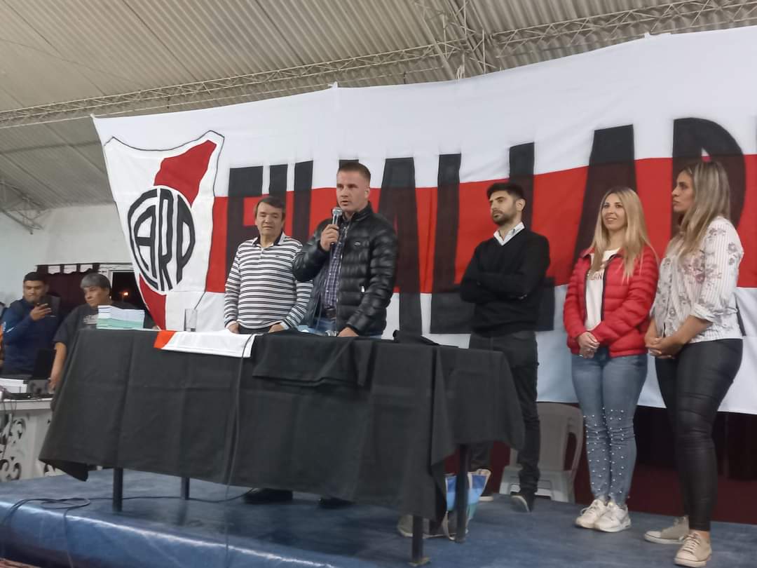 NUMEROSA CONVOCATORIA EN LA REUNIÓN DE LA FILIAL DE RIVER