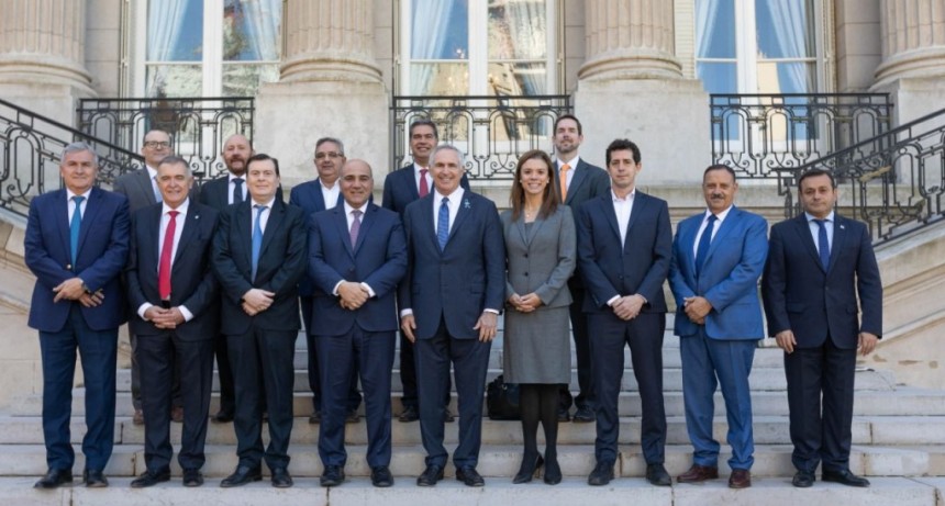 QUINTELA PARTICIPA DE LA MISIÓN DE GOBERNADORES QUE VIAJAN A ESTADOS UNIDOS