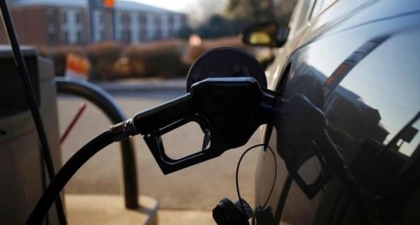 COMBUSTIBLES: DESDE ESTE SÁBADO AUMENTAN HASTA UN 4%  