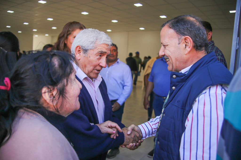 PARA QUINTELA, MASSA GARANTIZA LA CONTINUIDAD DE OBRAS CON UN ESTADO PRESENTE