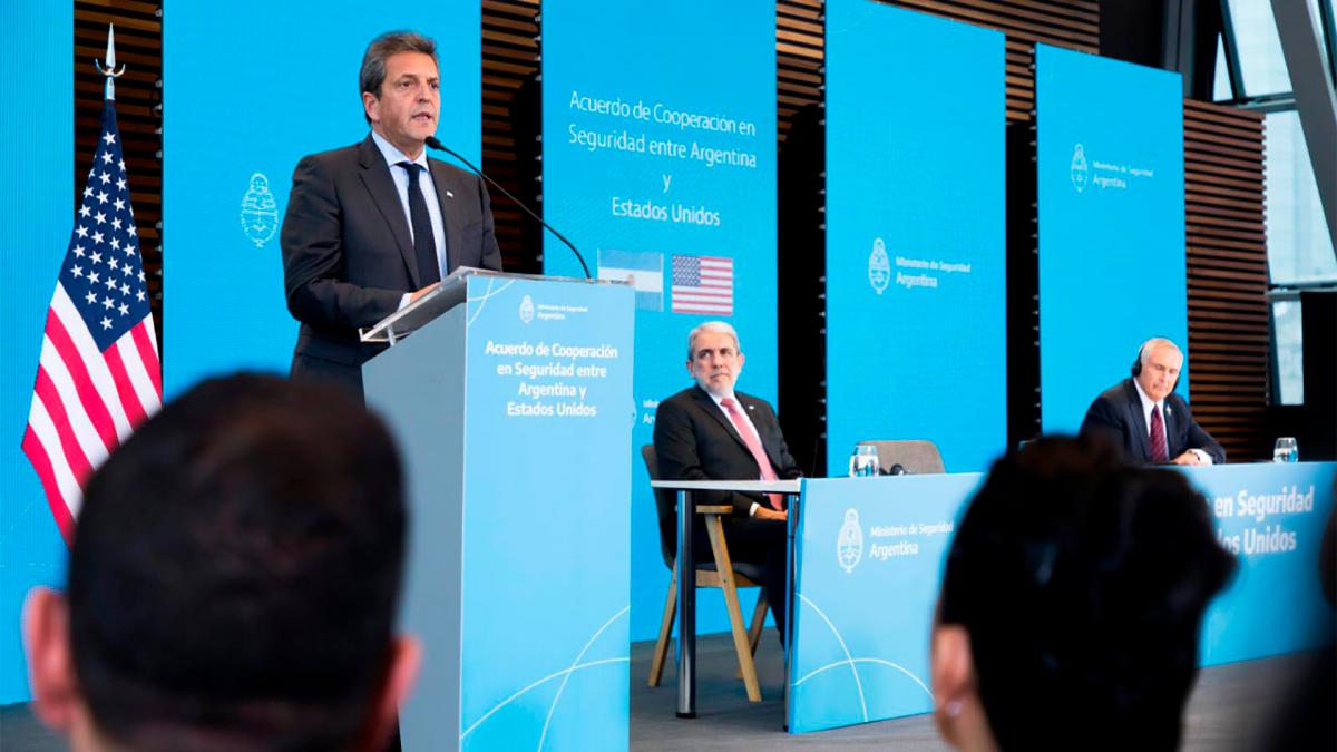 MASSA COMBINÓ ANUNCIOS ECONÓMICOS Y DE SEGURIDAD, SUS PRINCIPALES EJES DE CAMPAÑA