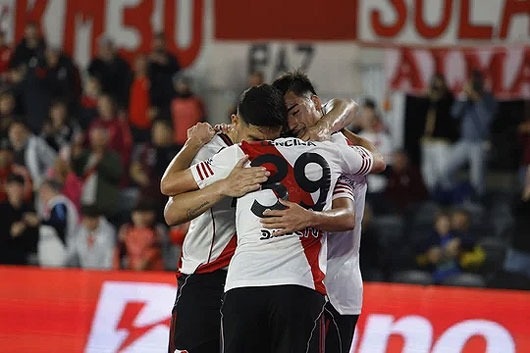 RIVER VENCIÓ A SAN MARTIN DE SAN JUAN Y MANDA EN EL GRUPO B