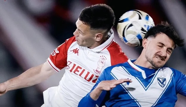 HURACAN Y VELEZ IGUALRON SIN GOLES EN PARQUE PATRICOS